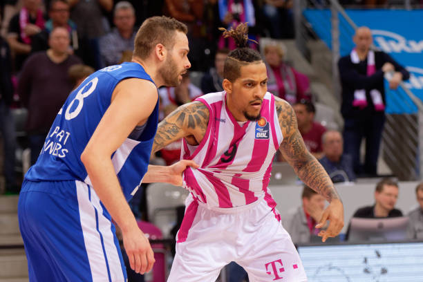 也揭示了顶 也揭示了顶